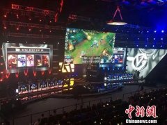 “打游戏”也能上大学 电子竞技员是年薪百万吗